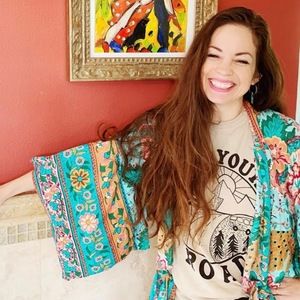 Meet your Posher, Casey